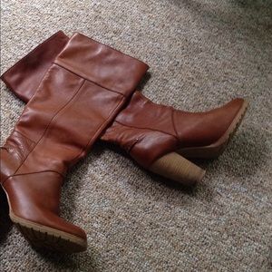 Gorgeous soft leather boots by HM